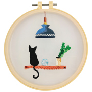 MAKE IT Embroidery Kit 15cm -  CAT ON SHELF