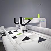 HQ MOXIE - Long arm quilting machine