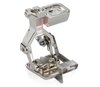 Bernina Machine Feet: Edge Stitch Foot 9mm - 10D